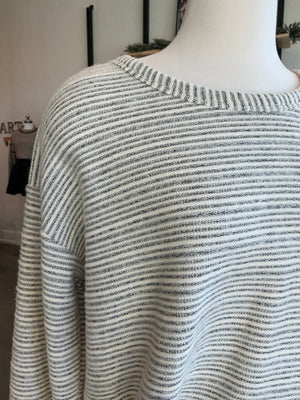 
                  
                    Load image into Gallery viewer, Alvarado Cozy Banded Sweater
                  
                