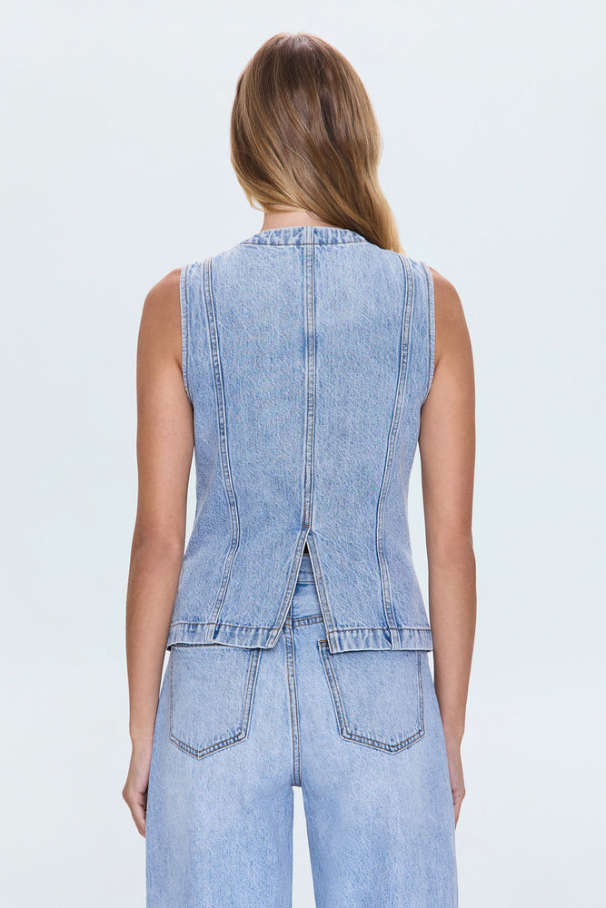 
                  
                    Load image into Gallery viewer, Gia Gaze Denim Top
                  
                