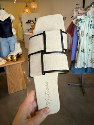 
                  
                    Load image into Gallery viewer, Biscayne Natural Sandal
                  
                