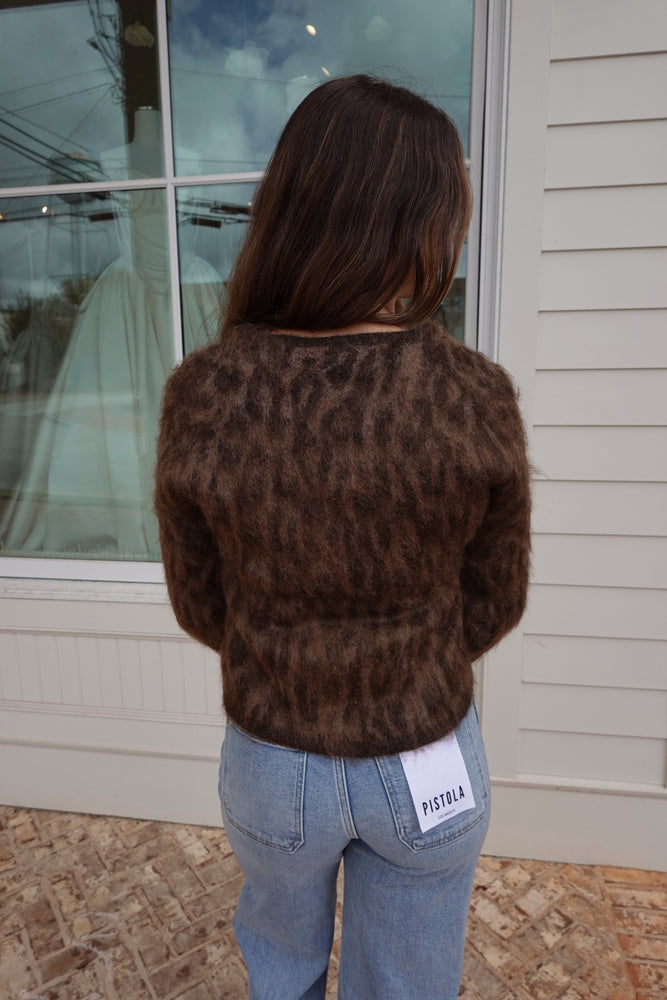 
                  
                    Load image into Gallery viewer, Katrina Cheetah Cardigan
                  
                