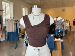 
                  
                    Load image into Gallery viewer, Pearl Twist Necklace
                  
                
